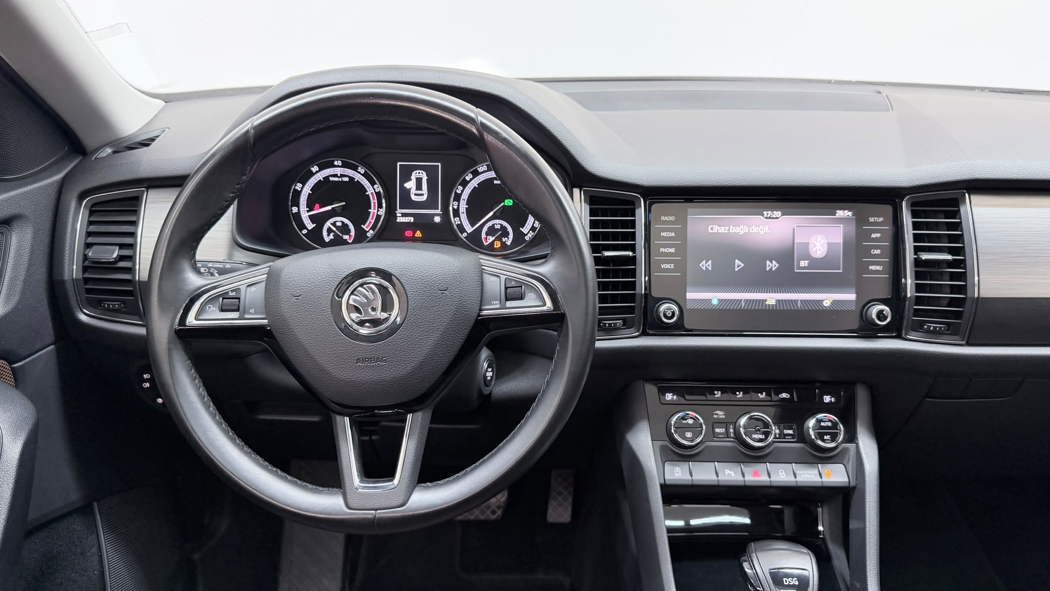 SKODA KODIAQ 8